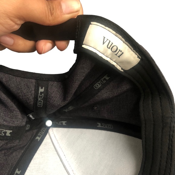 Vuori Performance Snapback Baseball Hat - Picture 5 of 6